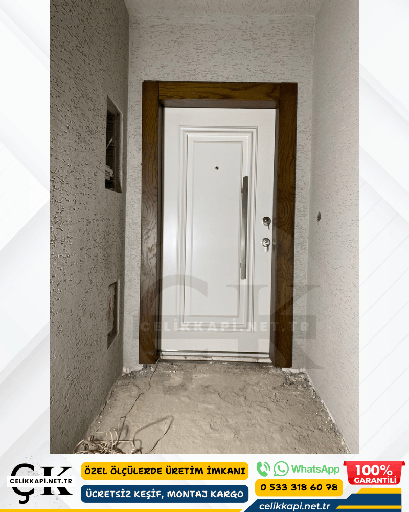 Ahşap Pervazlı Beyaz Lake Daire Kapısı