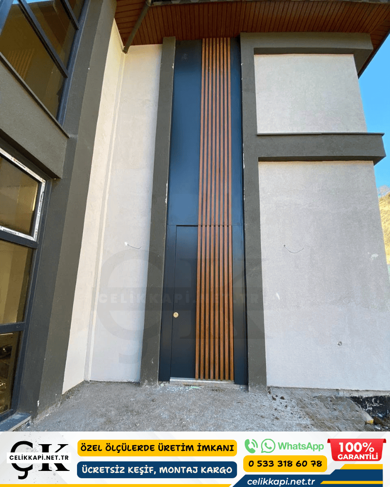 Villa Kapısı Pivot Görünümlü Ahşap Çıtalama Hatay