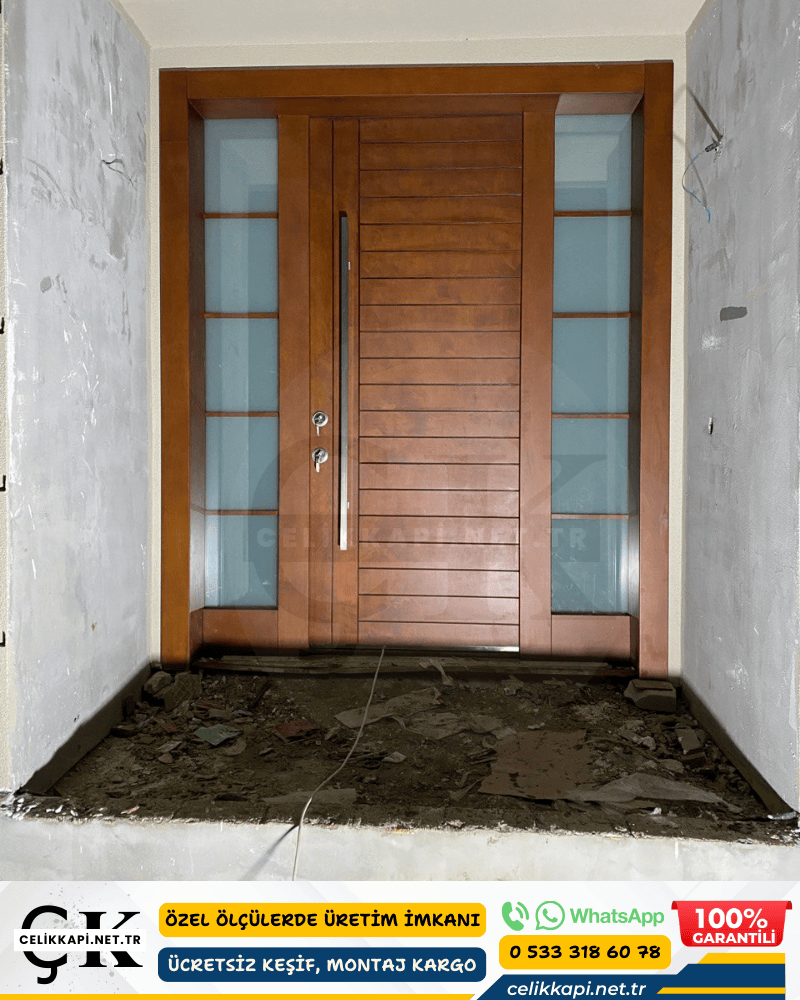 Çift Kanatlı Ahşap Çizgili Villa Kapısı Muğla Marmaris